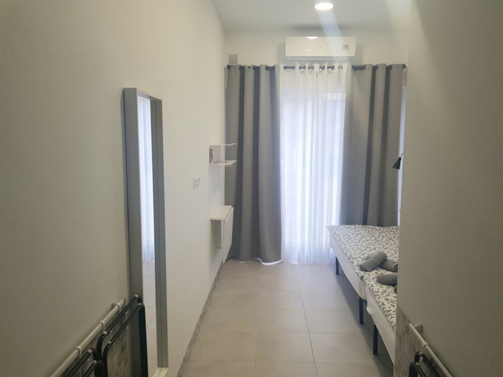 4 bed hotel in Calp