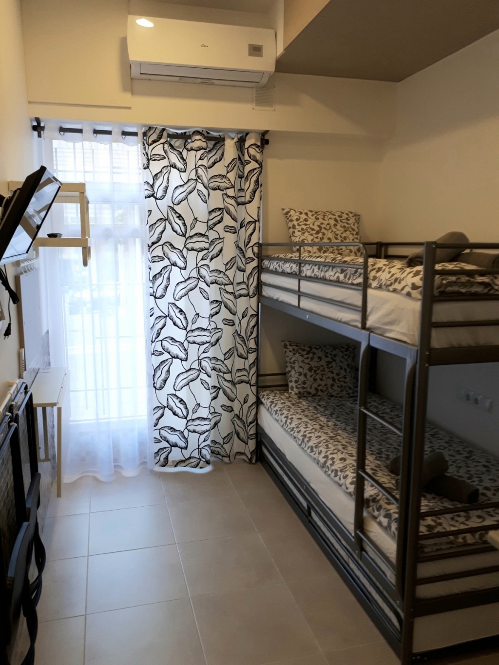 4 bed hotel in Calp