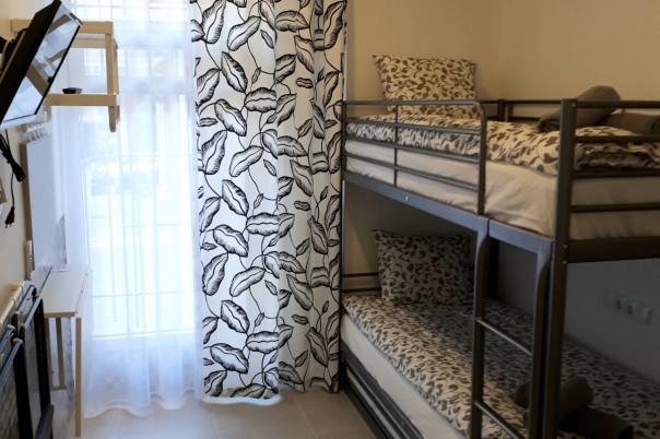 4 bed hotel in Calp