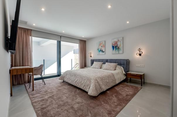 7 bed villa in Finestrat