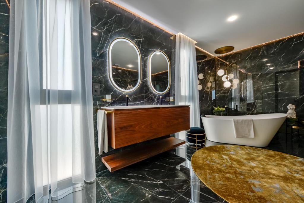 7 bed villa in Finestrat