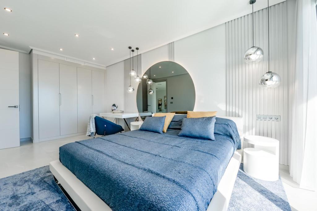 7 bed villa in Finestrat