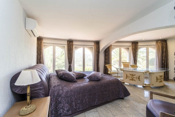 6 bed villa de lujo in Calpe / Calp
