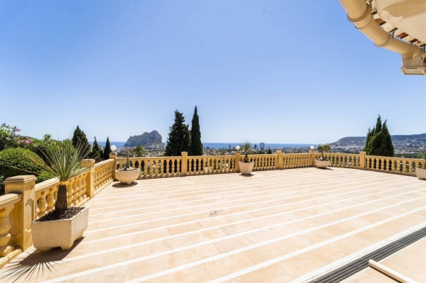 6 bed villa de lujo in Calpe / Calp