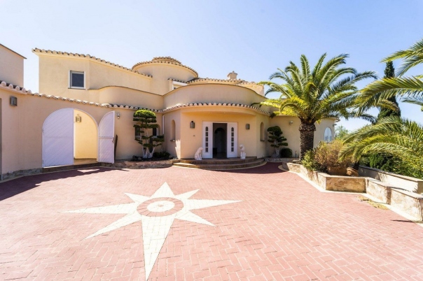 6 bed villa de lujo in Calpe / Calp