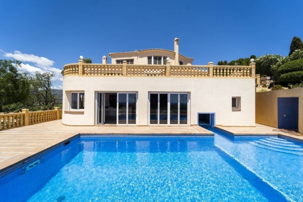 6 bed villa de lujo in Calpe / Calp