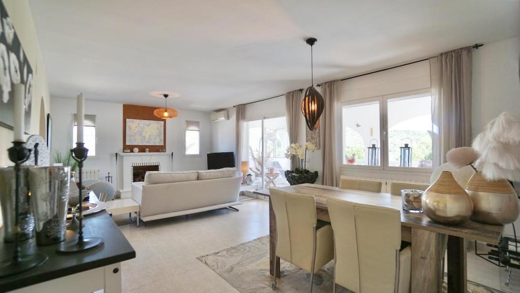 3 bed villas in Benitachell