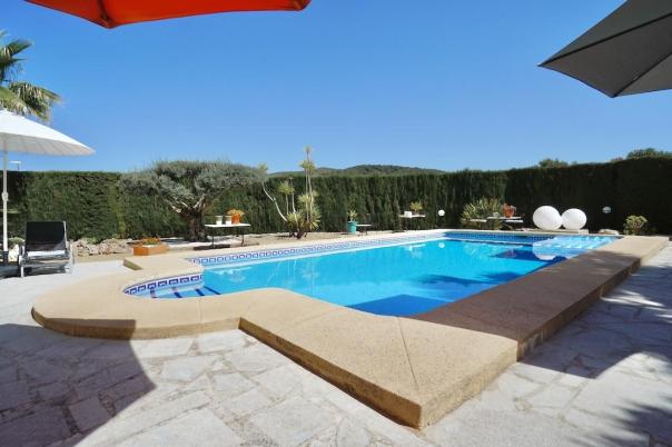 3 bed villas in Benitachell