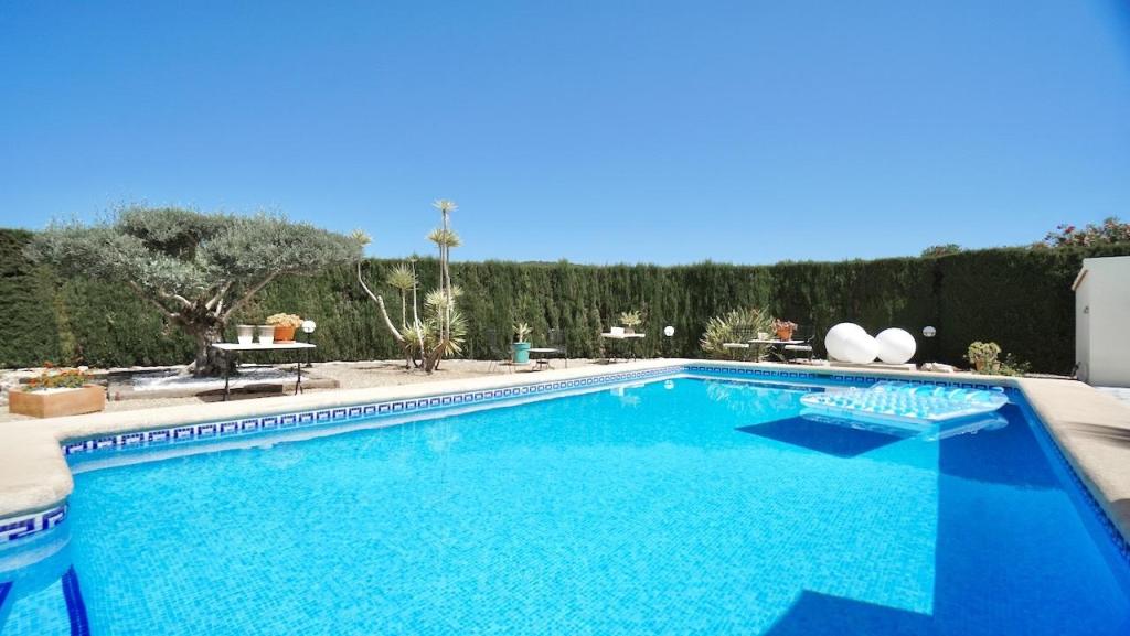 3 bed villas in Benitachell