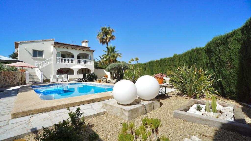 3 bed villas in Benitachell