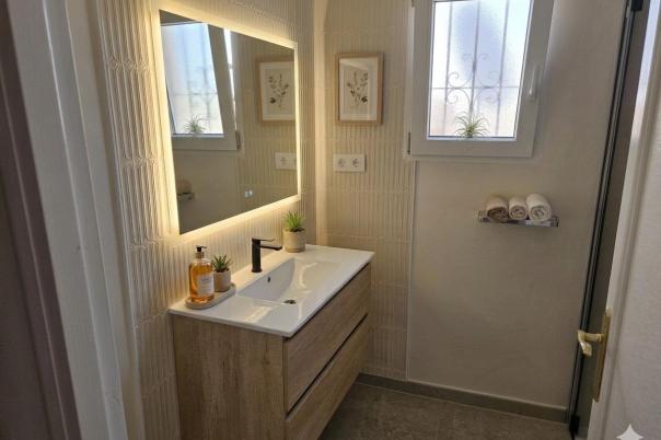 2 bed bungalow in Moraira