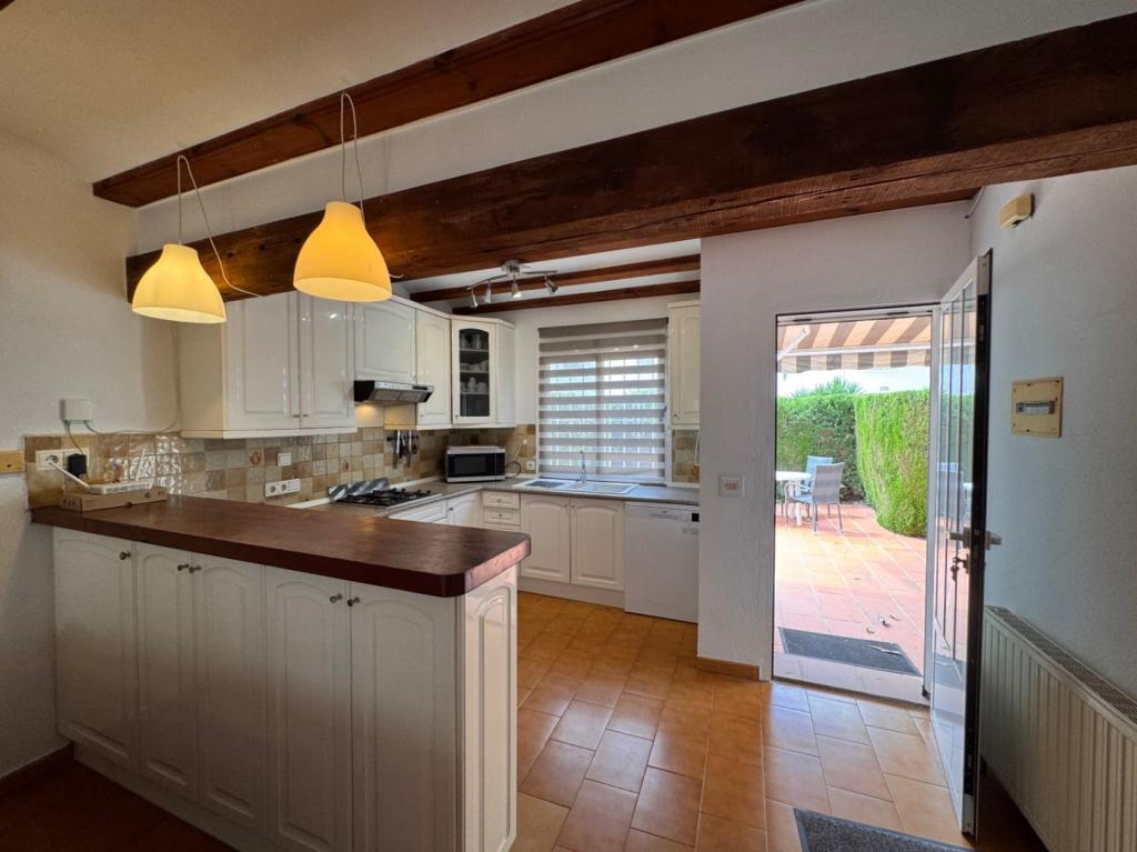2 bed bungalow in Moraira