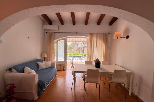 2 bed bungalow in Moraira