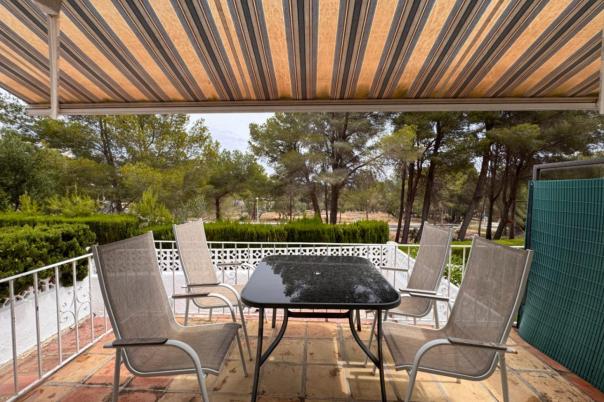 2 bed bungalow in Moraira
