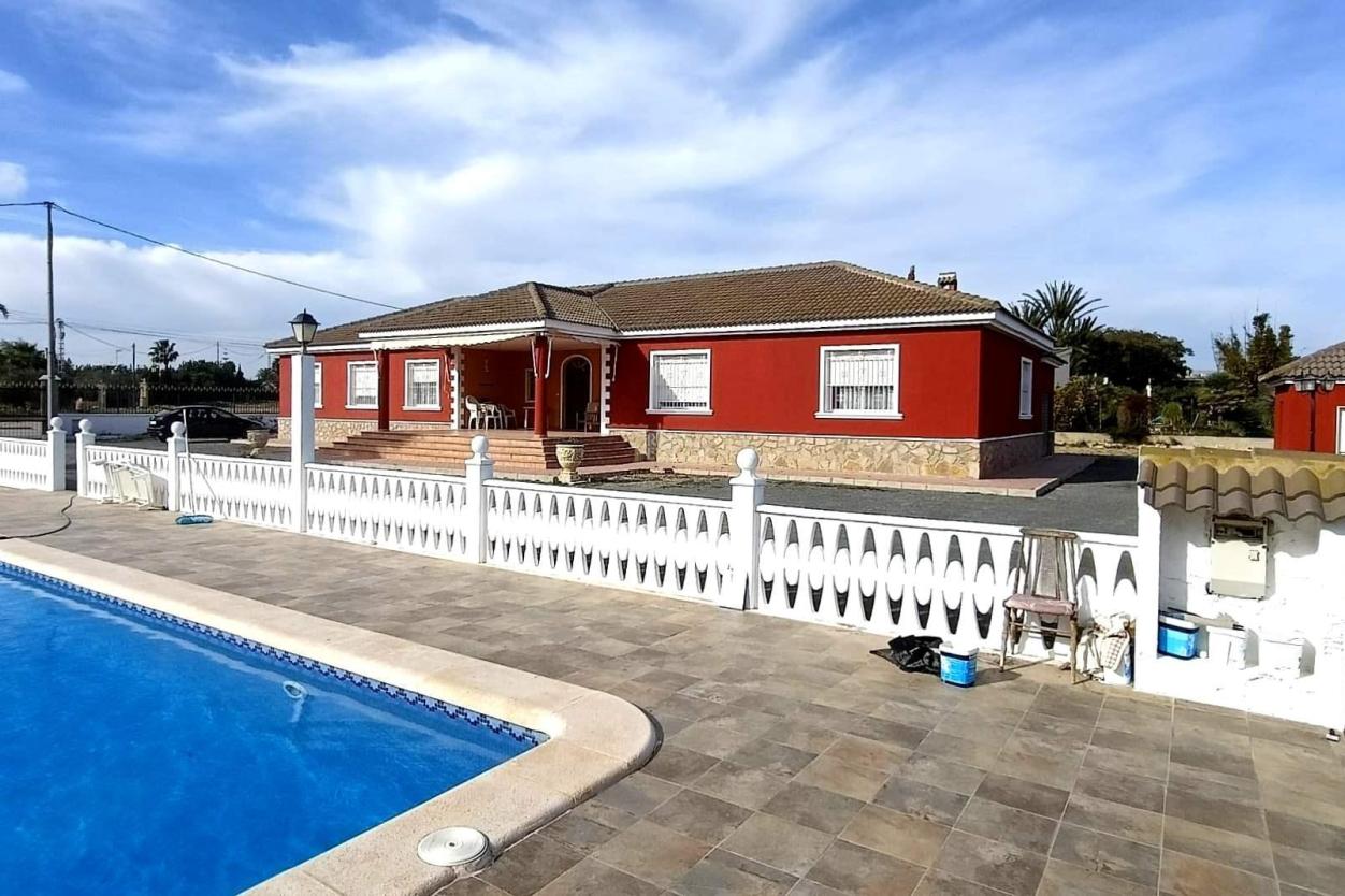 6 bed apartment in Elche/Elx