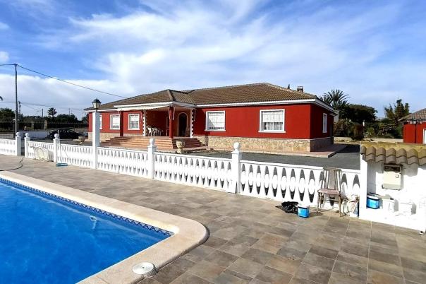 6 bed apartment in Elche/Elx