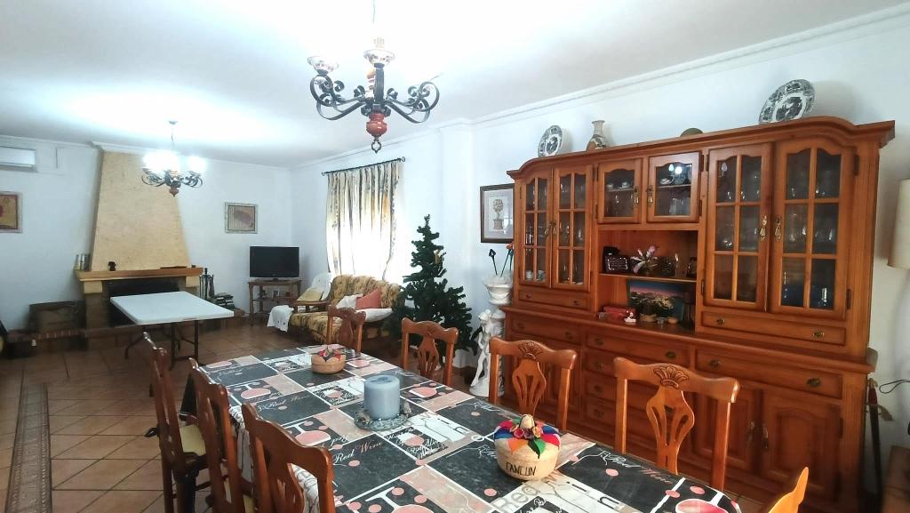 6 bed apartment in Elche/Elx
