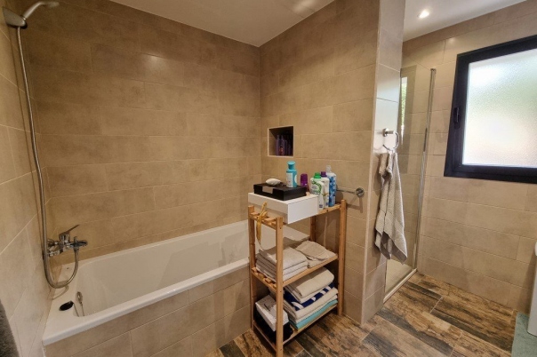 6 bed casa / chalet in Calpe / Calp