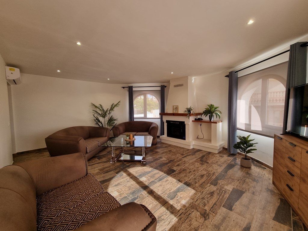 6 bed casa / chalet in Calpe / Calp