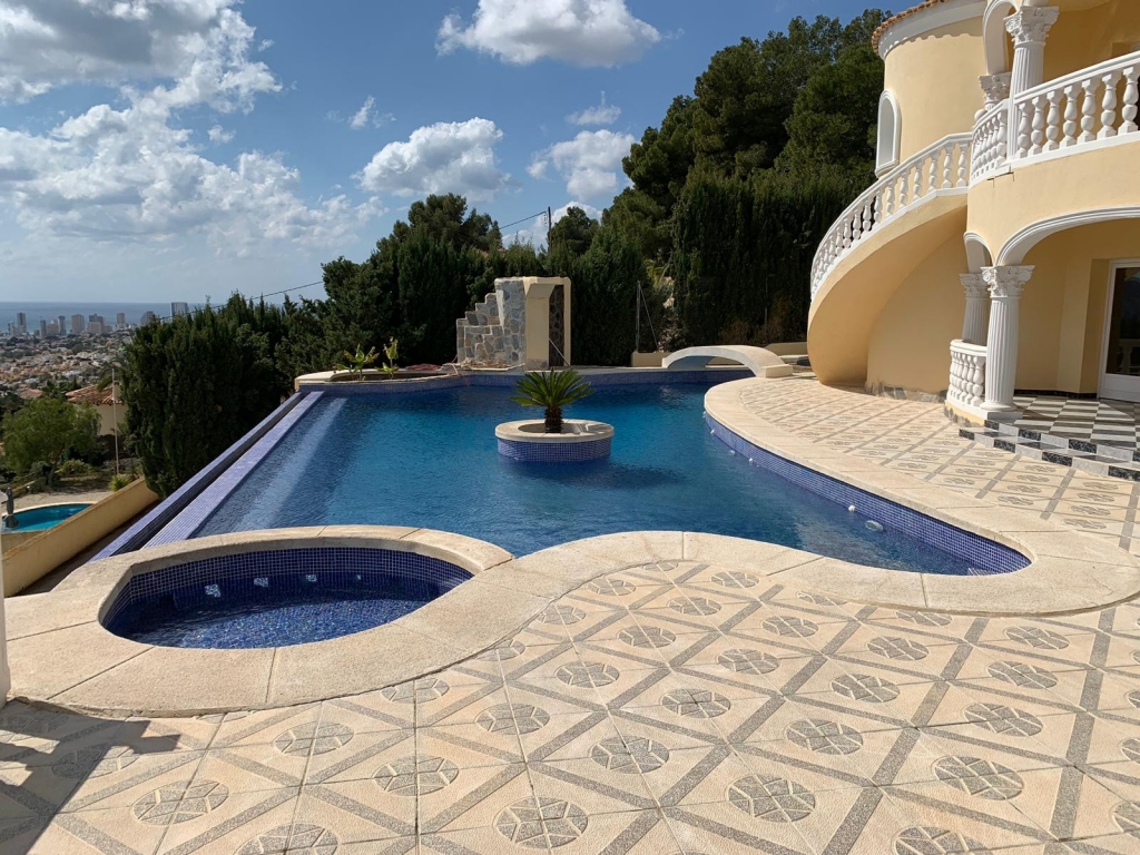 4 bed villa in Calp
