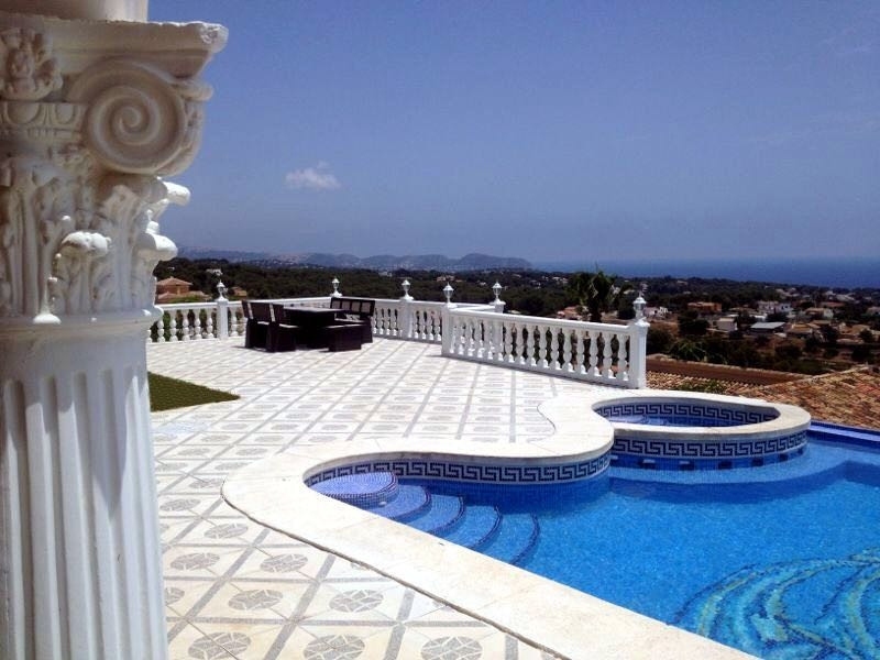 4 bed villa in Calp
