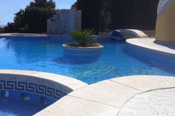 4 bed villa in Calp
