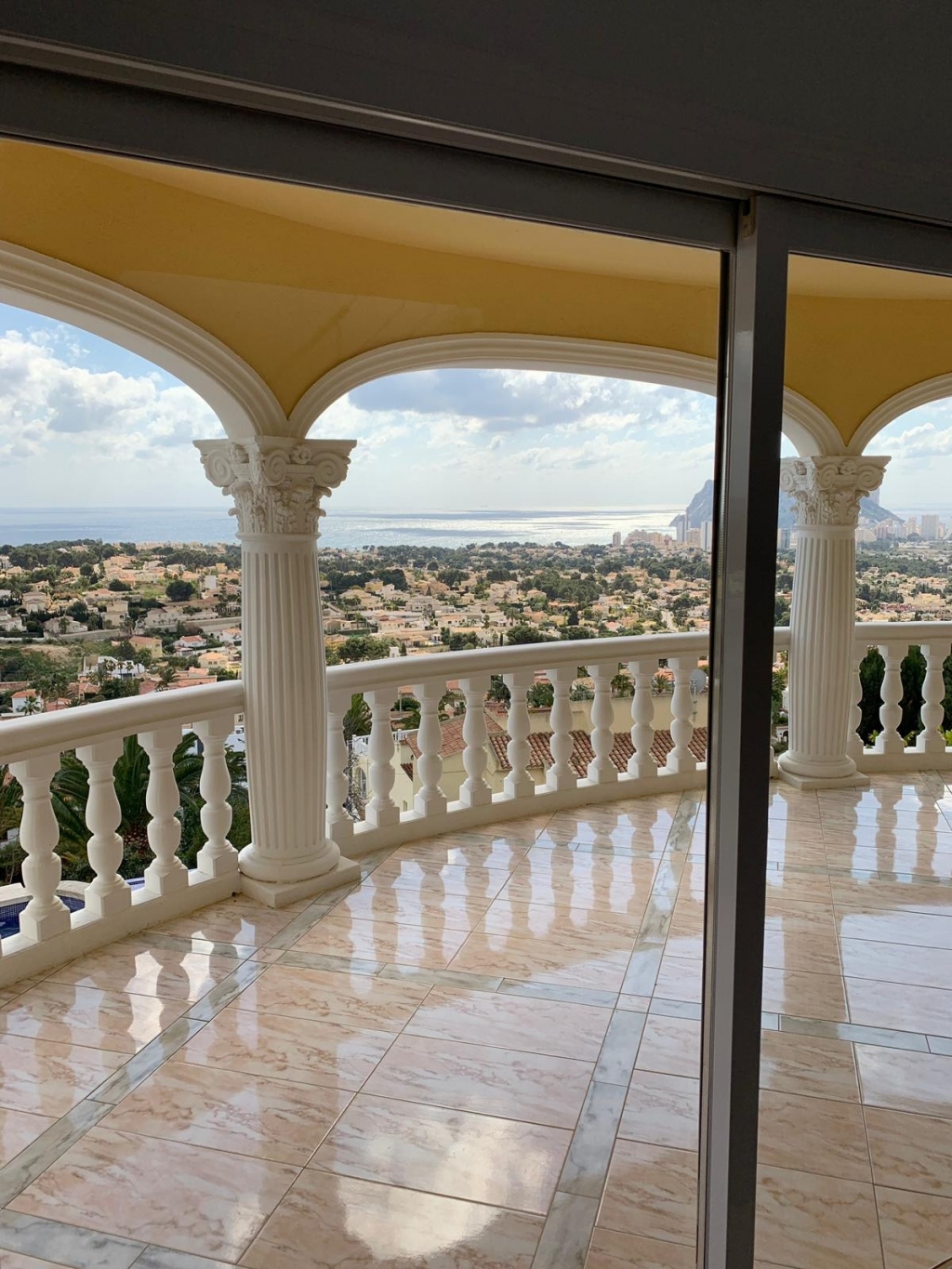 4 bed villa in Calp
