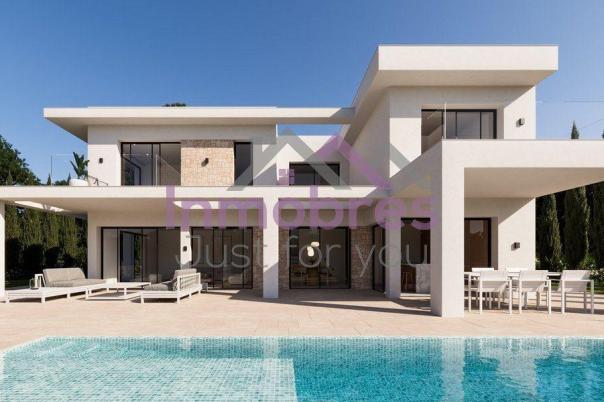 4 bed casa / chalet in Jávea