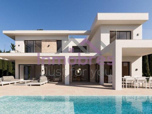 4 bed casa / chalet in Jávea