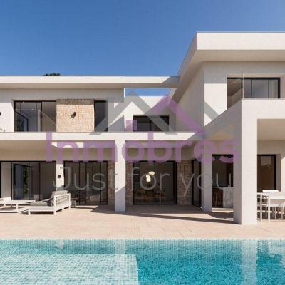 4 bed casa / chalet in Jávea