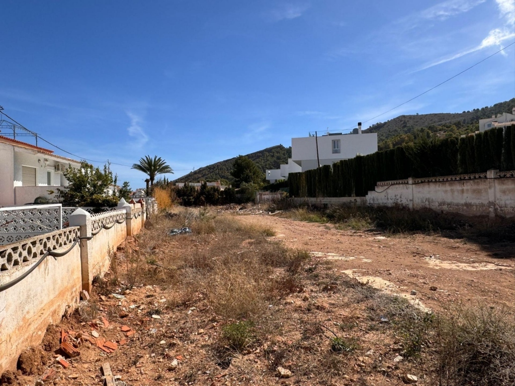 plot in Alfaz del Pi