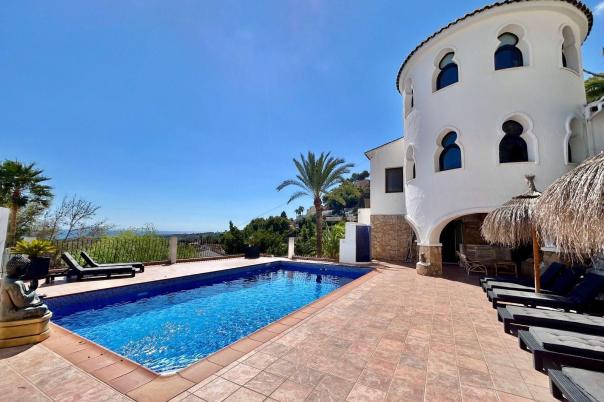 4 bed villa in Moraira