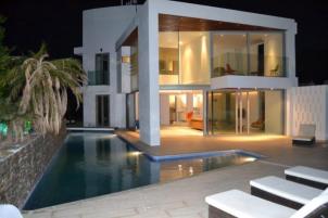 5 bed villas in Javea