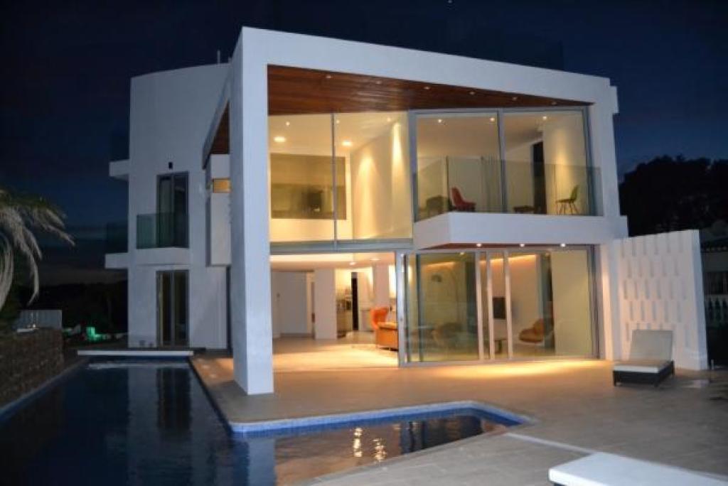 5 bed villas in Javea
