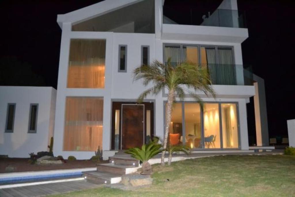 5 bed villas in Javea
