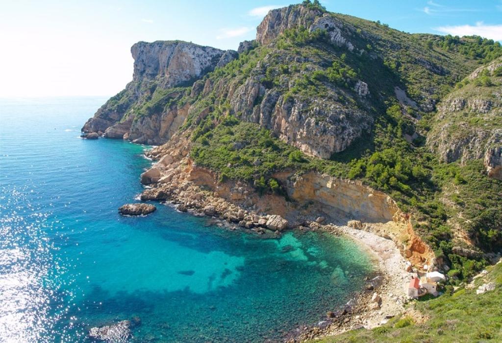 Free Things to Do in Moraira: Beaches, Nature and Local Experiences