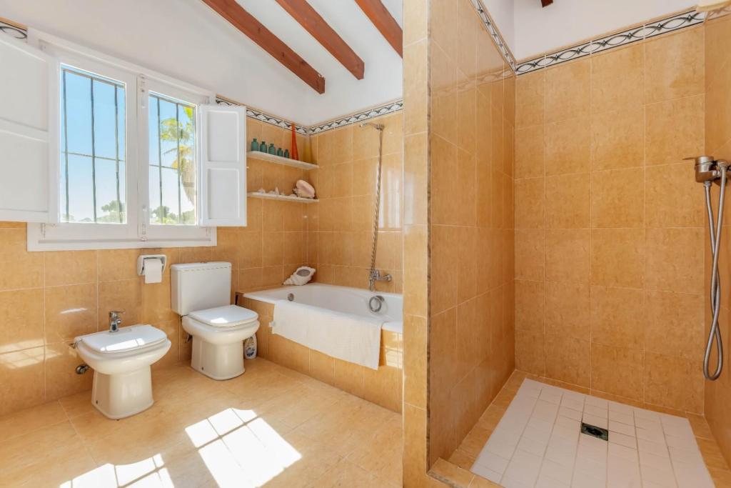 4 bed villas in Moraira