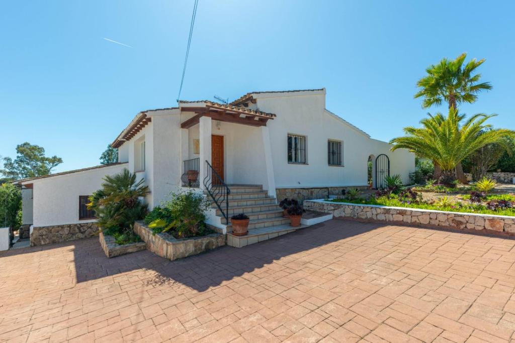 4 bed villas in Moraira
