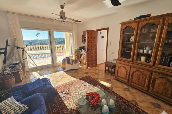 4 bed villas in Moraira