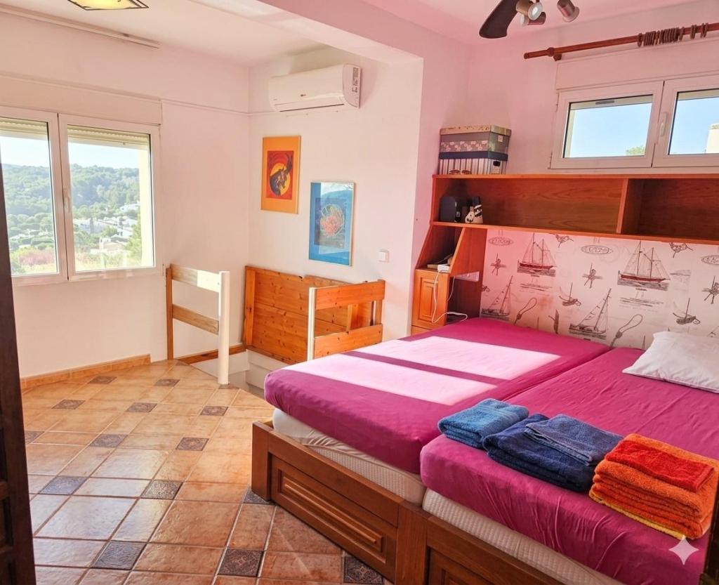4 bed villas in Moraira