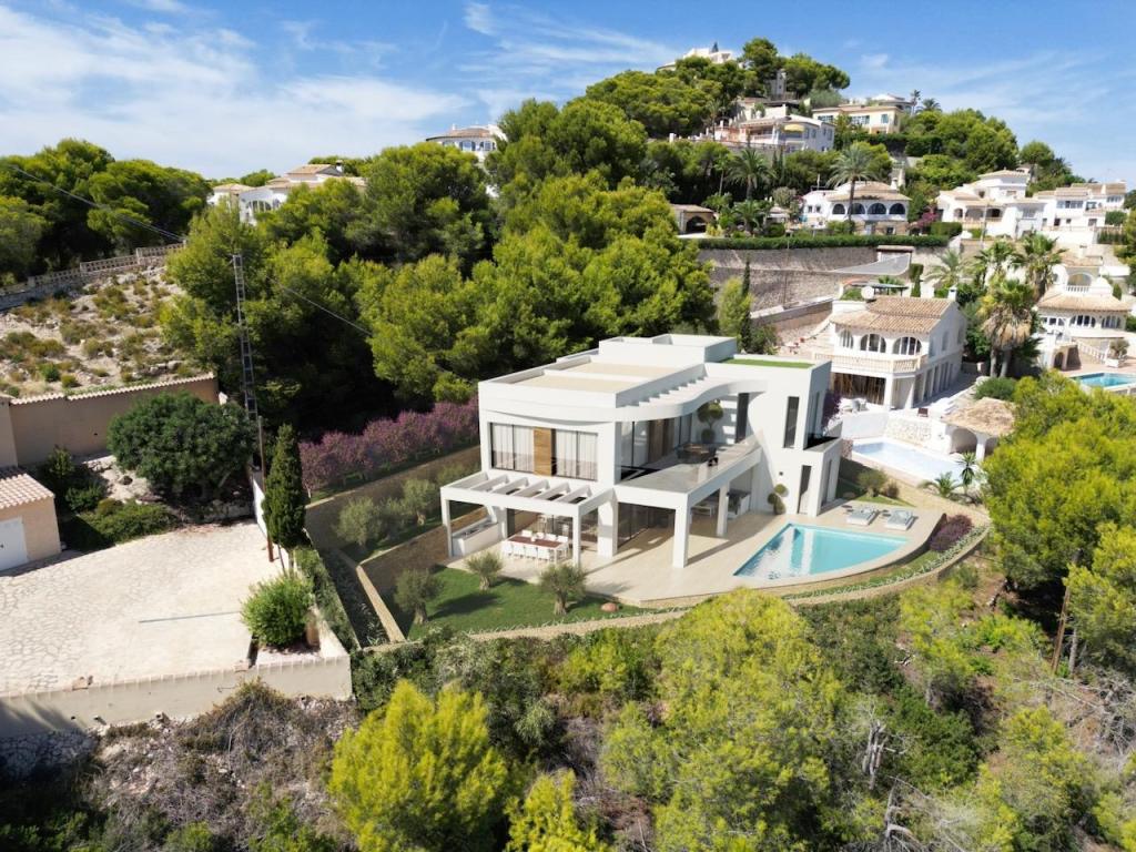 4 bed villas in Moraira