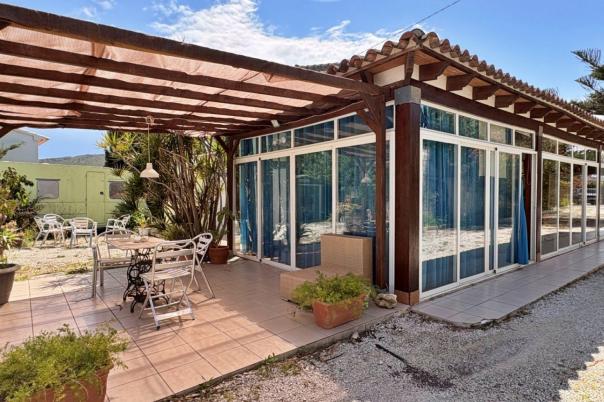 2 bed villa in Benitachell