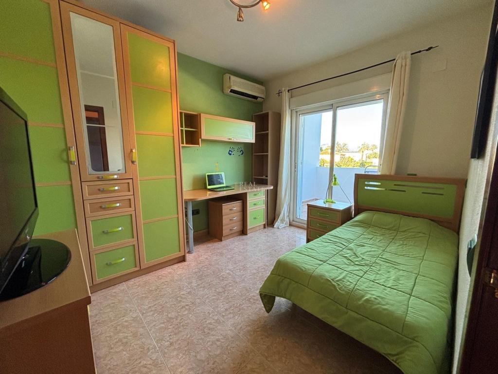 5 bed townhouse in Campello (el)