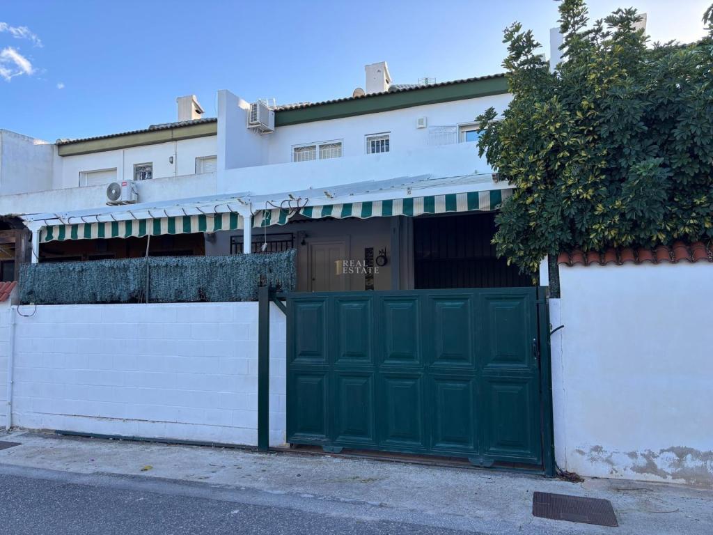 5 bed townhouse in Campello (el)