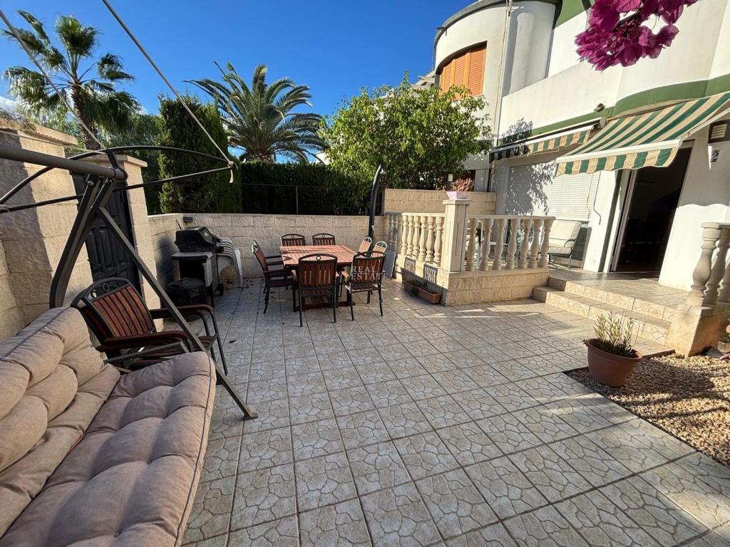 5 bed townhouse in Campello (el)