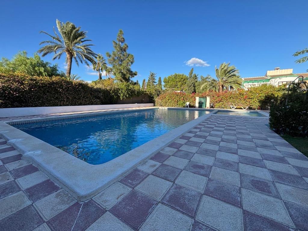 5 bed townhouse in Campello (el)