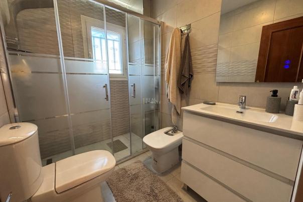 5 bed townhouse in Campello (el)