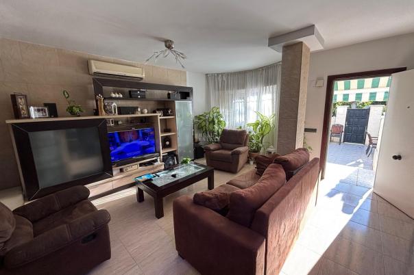 5 bed townhouse in Campello (el)