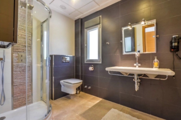 6 bed casa / chalet in Benissa