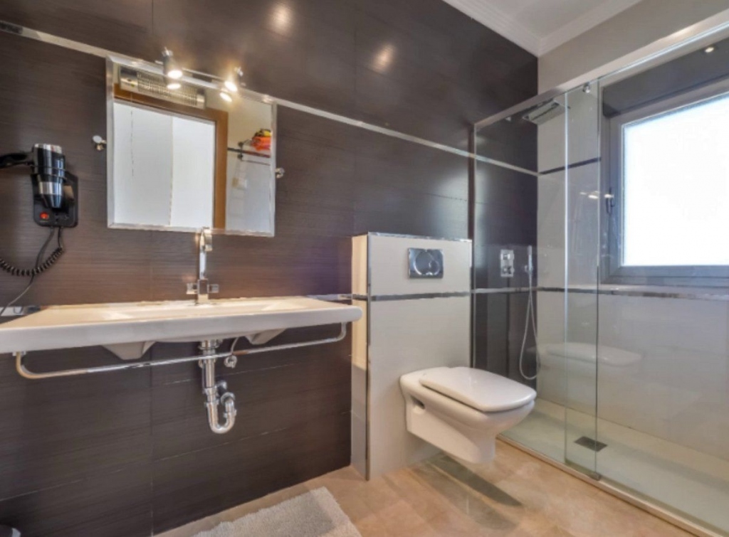 6 bed casa / chalet in Benissa